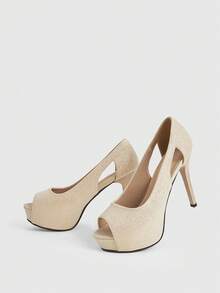 CUCCOO LuxiPop Women Pumps Valentine's Day