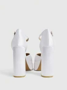 CUCCOO LuxiPop Women Pumps Valentine's Day - White - View 4