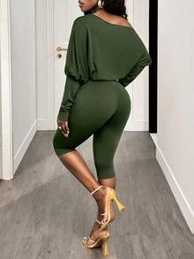 BamGleam Sexy Asymmetric-Shoulder Cinched Waist Long Sleeve Crop Top And Pants Set - Olive Green - View 2