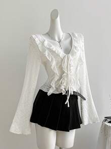 Sweetra 女士性感万圣节服装、感恩节上衣、新年服装，适合春季、秋季、冬季、派对、通勤、日常、旅行、假日穿着，女士性感白色修身V领荷叶边开衫 - 白色 - 查看 7