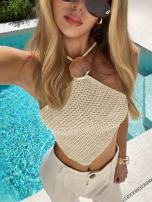 Aloruh 女士金属装饰不对称下摆露背吊带上衣 - 米色 - 查看 6