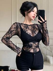 DAZY Áo kiểu ren đen khoét lỗ họa tiết hoa mùa xuân hè, áo crop top ngắn, thanh lịch cho ngày Valentine, đám cưới, tiệc tùng, các dịp trang trọng, dáng ôm, áo lưới xuyên thấu tay dài cho nữ - màu đen - Xem 5