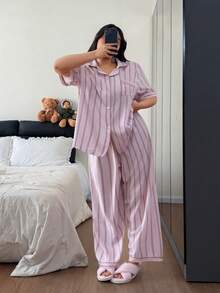 Napfluff CURVE 泡泡纹理条纹印花翻领开衫短袖睡衣套装 - 彩色 - 查看 4