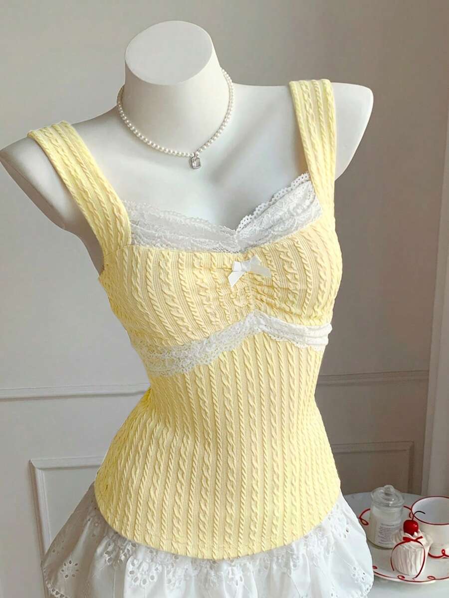 Comfortcana Áo camisole thời trang nữ phối ren tương phản với nơ và bèo nhún. - Màu vàng - Xem 1