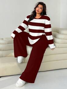 Solflare Bộ đồ 2 món dành cho nữ cỡ lớn: Áo thun cổ tròn dáng rộng và quần ống đứng. - Màu Đỏ Sâu - Xem 4