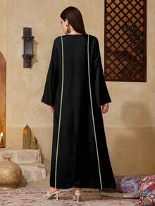 Al Najma Modest Vacation Style Floral Print Flare Sleeve Loose Arabic Dress - Multicolor - View 7
