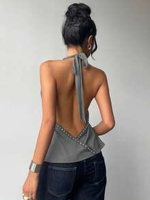 Aloruh Áo croptop hở lưng, cổ yếm, màu trơn, trang trí đinh tán. - Xám - Xem 2