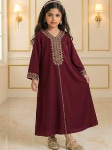 SHEIN Elegant Vintage Distinctive Dignified Kaftan Robe, Gold Lace Print, Dates Red, Suitable For Spring/Summer, Festive, Graceful Lady, Arabic Style Long Sleeve V-Neck Loose Robe, Suitable For Celebrations, Daily Wear, Outings, Happy Holidays - Multicolor - View 2