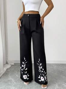 SHEIN Elenzya Bộ đồ nữ thường ngày in hoa, quần ống rộng dáng suông và áo croptop, set 2 món mùa hè, quần ống rộng nữ, set quần hai mảnh, set quần và áo mùa hè, trang phục nữ thường ngày, trang phục mùa hè nữ, quần kiểu Y2K, trang phục mặc nhà, quần ống rộng, quần công sở, set đồ đi nghỉ mát nữ, set 2 món nữ, trang phục hợp xu hướng, set 2 món nữ, trang phục mùa hè cho nữ. - màu đen - Xem 4