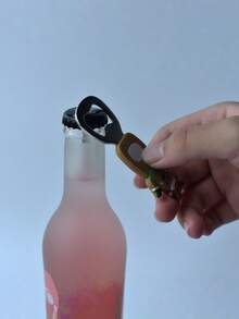 1pc Christmas Magnetic Bottle Opener, Cute Cartoon Stainless Steel Beer And Soda Bottle Opener, Christmas Patterns, Santa Claus, Christmas Tree, Snowman, Bear, Reindeer, Refrigerator Stickers, Catering Equipment And Supplies. - Multicolor - View 5