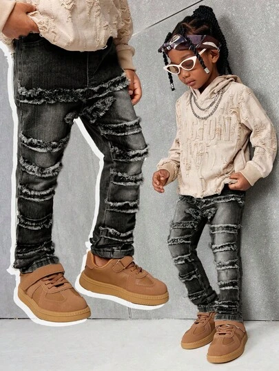 SHEIN Young Boy Fashionable Retro Design Distressed Vintage Washed Raw Edges Patchwork High Stretch Slim Fit Blue Jeans,For Winter Outdoor Wear