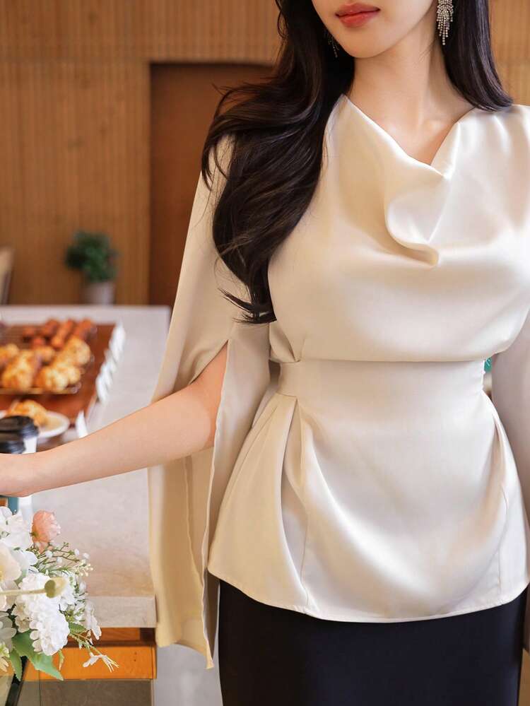 Women's Solid Color Fitted Plunging Neck Cinched Waist Waist Split Flare Sleeve Elegant Resort Blouse, Spring/Autumn Vacation