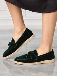 Sleekvia Women's Casual Versatile Commuting Minimalist Fringe Decor Flats - Dark Green - View 5