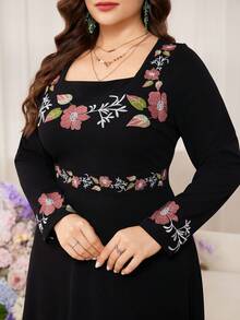 Modelyn Black Square Neck Long Sleeve Cinched Waist Dress / Vintage Floral Embroidery Elegant Commuter Plus Size Dress - Black - View 5