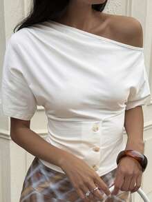 Livesso 白色露脐斜领无袖上衣，适合音乐节、情人节、婚礼、休闲、海滩等场合，修身优雅，女士短袖T恤，春夏款 - 白色 - 查看 1