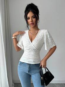 Selianne 女士提花荷叶袖褶皱T恤 - 杏色 - 查看 5