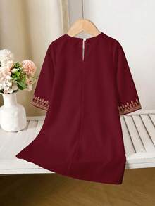 SHEIN Elegant Vintage Distinctive Dignified Baby Girl Kaftan Maxi Dress, Golden Lace Print, Dates Red, Suitable For Spring/Summer, Festive, Graceful Lady, Arabic Style Long Sleeve V-Neck Loose Dress, Suitable For Celebrations, Daily Wear, Outings, Happy Holidays - White - View 3