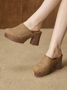 MOTF GIÀY CAO GÓT ĐÍNH ĐÁ VÀ DÉP XĂNG ĐẾ CHO NỮ - Màu be - Xem 5