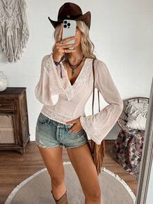 LanaWest Western Style Lace Trim & Tassel Patchwork V-Neck Puff Sleeve Flare Cuff Fitted Versatile Women Blouse - Apricot - View 4
