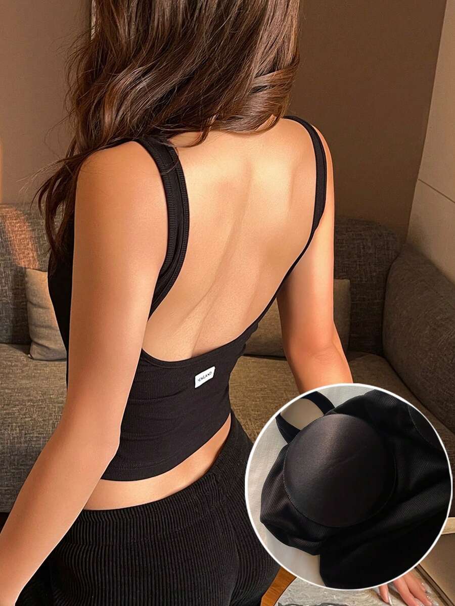 DAZY Women's Minimalist Camisole Top With Built-In Padded Bra And Letter Woven Label Decor, Backless Design