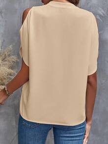 Clasi Blusa de camisa blanca con hombros descubiertos y manga dividida - Camel - Ver 3