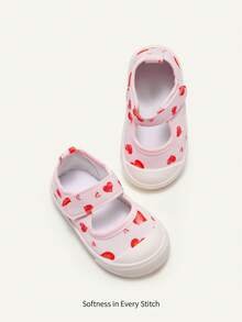 Cozy Pixies 1双女童粉色时尚甜美婴儿平底鞋，爱心印花圆头，轻便舒适透气，休闲百搭，适合日常户外活动、公园散步、旅行度假穿着，春夏季节适用（图案随机） - 粉色 - 查看 3