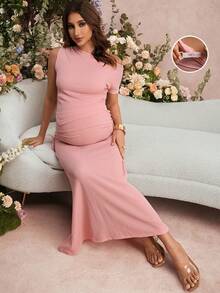 SHEIN 孕妇装 孕妇套装 夏季孕妇装 粉色孕妇套装：无袖不对称肩部上衣，不对称下摆 + 孕妇鱼尾裙。优雅针织提花面料，适合派对和情人节穿着。 - 粉色 - 查看 7