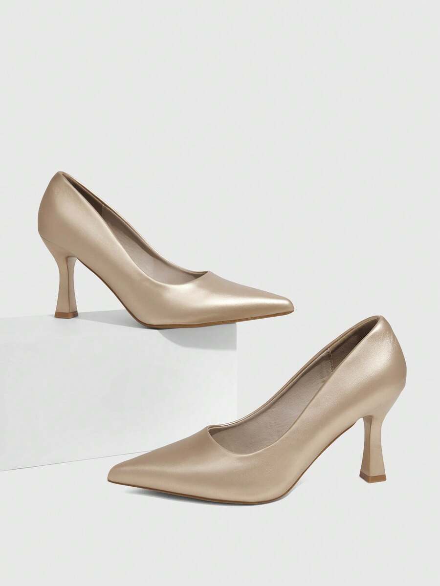 CUCCOO SZL 女士米色优雅尖头金字塔跟浅口鞋，适合夏季毕业典礼、舞会、度假等场合，兼具优雅基础款、商务休闲和商务时尚风格。春季鞋履，春假和复活节皆宜。 - 金色 - 查看 1