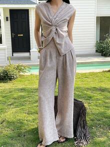 DAZY 女士V领扭褶设计短袖上衣搭配褶皱阔腿裤休闲套装 - 紫色 - 查看 2