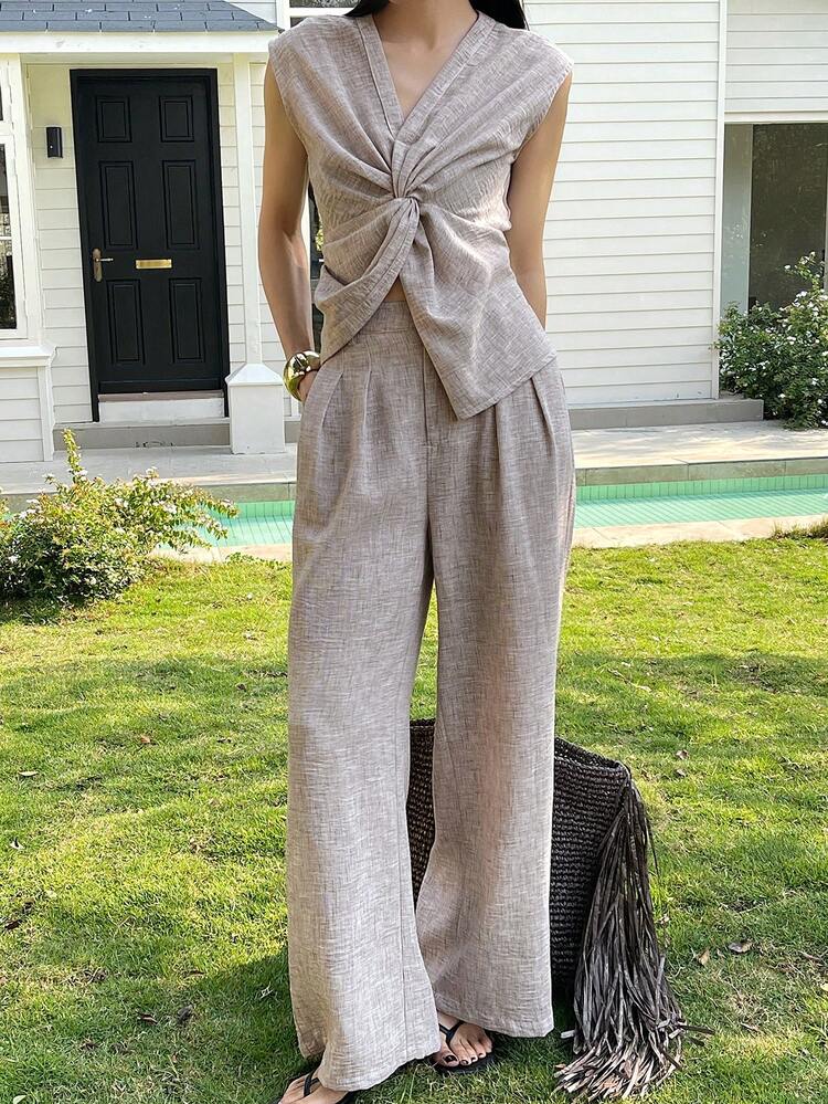 Women's V-Neck Twist Ruched Design Cap Sleeve Top And Pleated Wide Leg Pants Casual Outfit