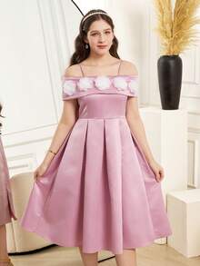 Vestido elegante con hombros descubiertos y decoración floral 3D para adolescentes