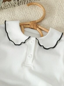 2件套女婴黑白撞色荷叶边领蝴蝶结短袖T恤+黑色碎花短裤套装 - 黑色 - 查看 4