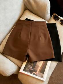 SHEIN Franclia Damen Shorts mit Spitzenbesatz, braune einfarbige Shorts, Sommer-Date/Urlaubs/Retro/elegante Abendgarderobe mit Designelementen, lässige Shorts mit entspanntem Gefühl, weite Hose. Romantisches Date, einzigartig und stilvoll, perfekt für Urlaub, Strandmode, vielseitiger Stil. Leichte Luxus-Atmosphäre, einfarbige Shorts mit Spitzenbesatz. Braune Shorts mit Tunnelzug-Rock - Braun - Übersicht 3