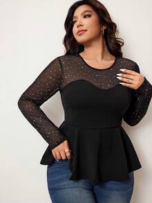 Enliva Camiseta Preta Plus Size com Emenda em Tela, Bainha Franzida, Silhueta Ajustada para Carnaval de Outono - Preto - Visão 8