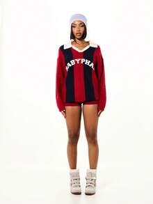 BABYPHAT Áo len polo dáng rộng, dày dặn, cổ trắng và chữ in, thích hợp mặc nhiều lớp vào mùa thu đông. Áo len dáng rộng có cổ, áo len nữ màu đỏ và xanh navy, áo len đỏ. - Nhiều màu - Xem 3