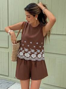 Serisse Bộ đồ nữ thường ngày thêu hoa, áo tank top và quần short, gồm 2 món. - màu nâu - Xem 1
