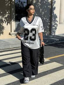 SHEIN Muchic 大码字母数字印花T恤和裤子两件套 - 黑與白 - 查看 3