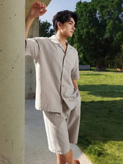 DAZY ベージュ ストライプ 半袖シャツ、メンズシャツ 夏のコーディネート