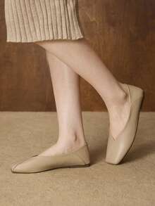 WOMEN PU LEATHER SQUARE TOE FLATS VALENTINE'S DAY - Apricot - View 2