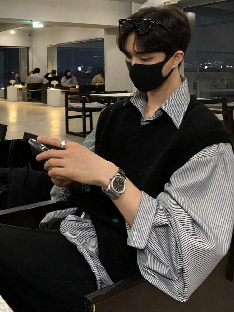 Men's Solid Black V-Neck Knit Vest, Suitable For Commuting, Spring/Summer