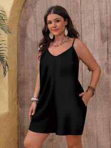 SHEIN VCAY Combinaison casual pour femmes grandes tailles, combinaison à bretelles noires convenant pour les vacances d'été - Noir - Voir 6