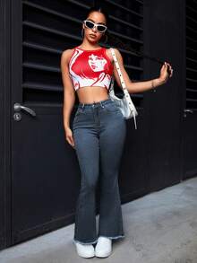 SHEIN PETITE Jeans acampanados casuales para mujer con bolsillos y bajo deshilachado - Azul - Ver 3