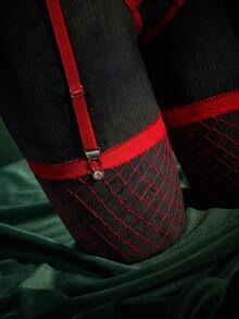 SpicyHot 5件套红色蕾丝渔网过膝长袜，性感内衣套装 - 紅色 - 查看 4