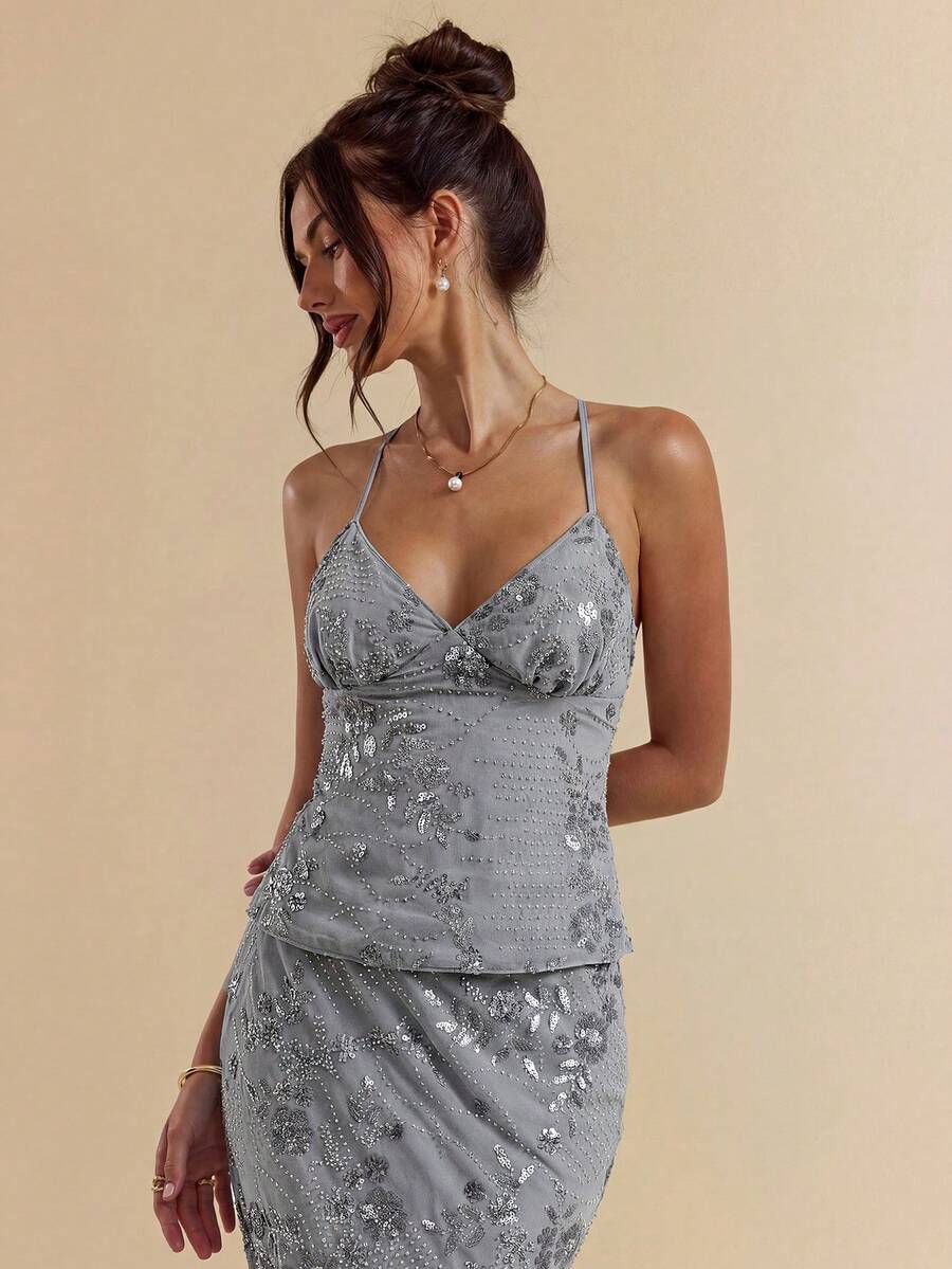 SHEIN BAE 粉色纹理纯色吊带飘逸背心，女士度假吊带衫，提花上衣，春夏款 - 淺灰色 - 查看 1