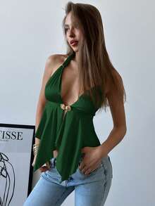 Màu xanh lá cây đậm