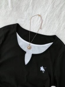 SHEIN 少女海军蓝白拼接腰部褶皱修身小Logo印花长袖针织休闲T恤 - 黑與白 - 查看 8