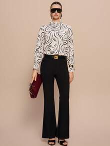 Leighera Blus Wanita Lengan Panjang Bergaris dengan Kerah Ruffle, Atasan Motif Hewan, Blus Leher Ruffle, Blus Elegan - Aprikot - View 4