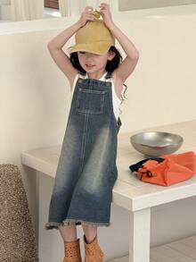 DAZY 女童宽松休闲牛仔背带裙，带口袋 - 藍色 - 查看 2