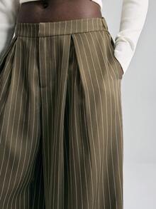 Ontre 2026SS New Women's Striped Pants, Woven Fabric, Business Casual Minimalist Commuter Style, Spring/Summer - Army Green - View 5