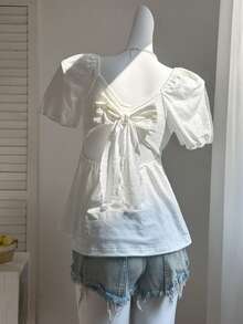 少女优雅白色刺绣泡泡袖蝴蝶结衬衫，精致的层叠设计，柔美优雅的风格，适合上学、通勤、家庭聚会、日常穿着。 - 白色 - 查看 3